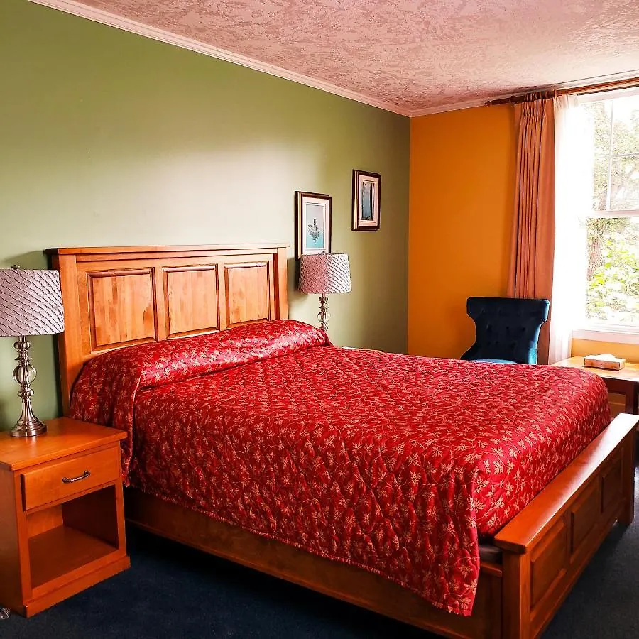 Hotel James Bay Inn Hotel, Suites & Cottage Victoria
