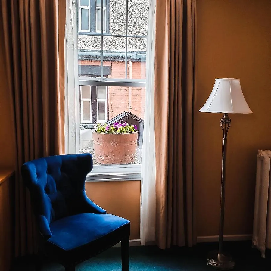 James Bay Inn Hotel, Suites & Cottage Victoria Hotel